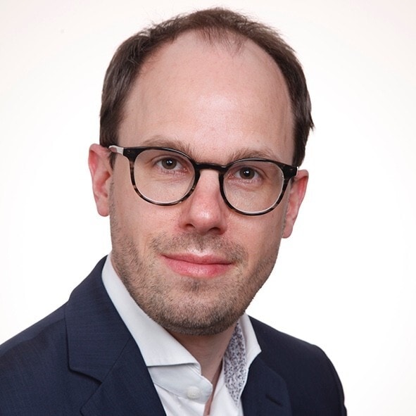 Dr. Steffen Blase headshot